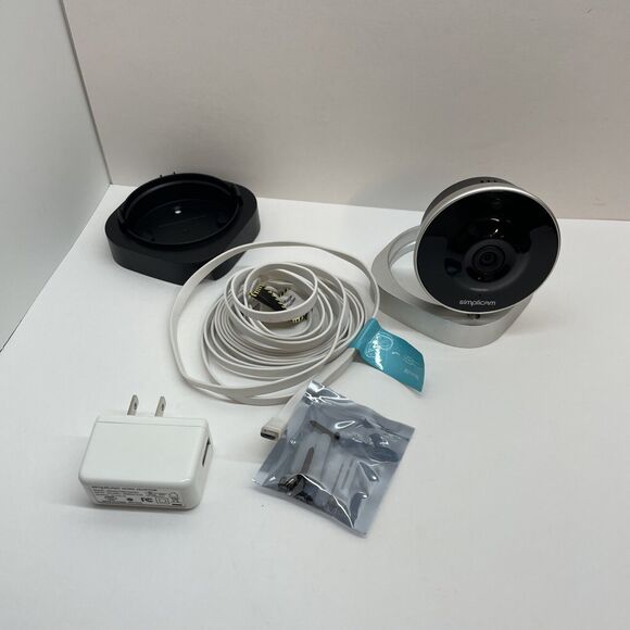 SimpliCam + Powered‎ By Closeli Indoor HD Wi-Fi Security Camera - Picture 1 of 5